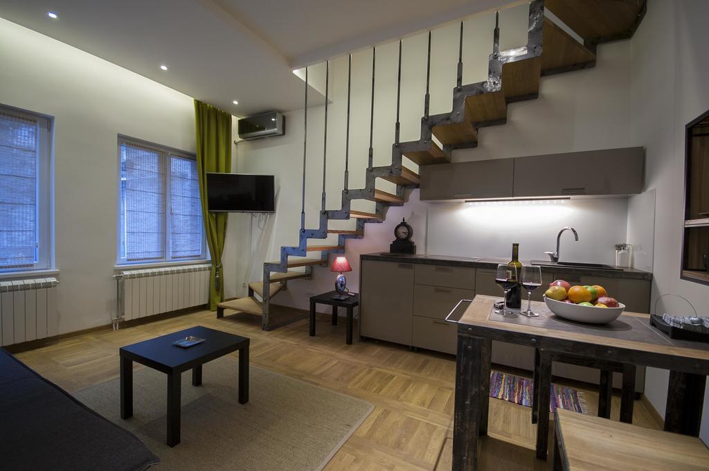 Green And Blue Garden Apartments ベオグラード エクステリア 写真